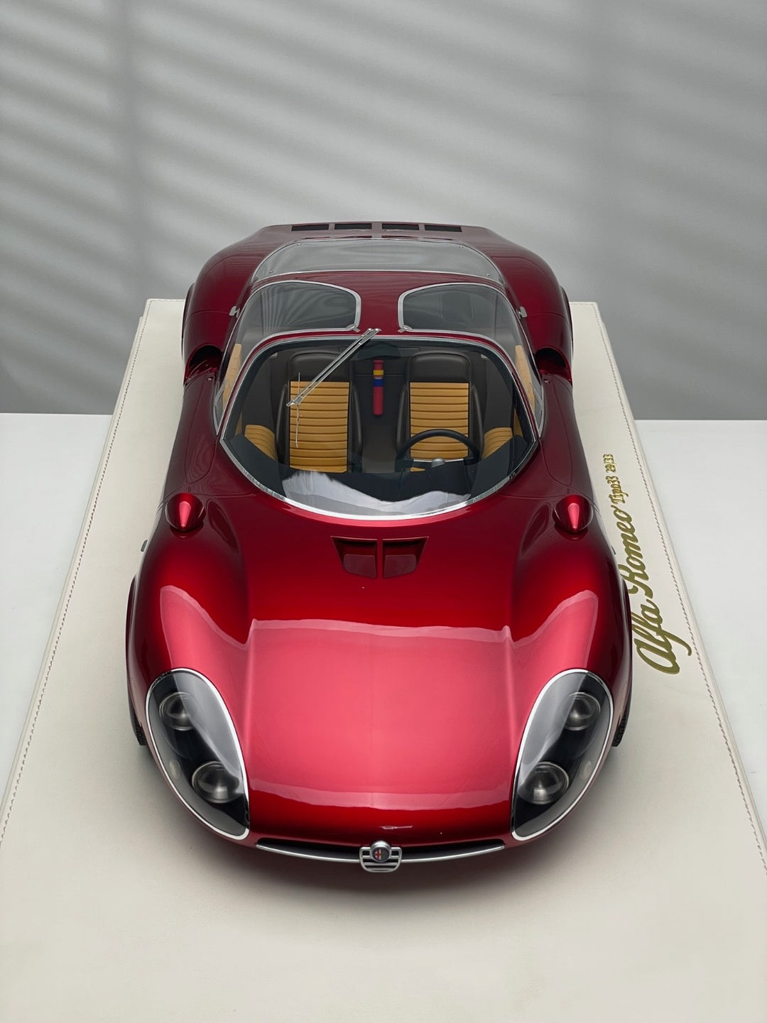Alfa Romeo Tipo 33 Stradale (Metallic Red) [DMH] 1:8 scale