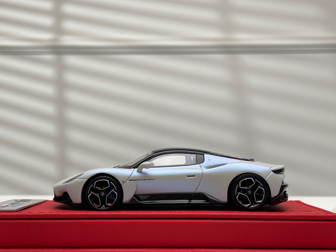 Maserati MC20 (Ice Blue White) [BBR] 1:43 scale