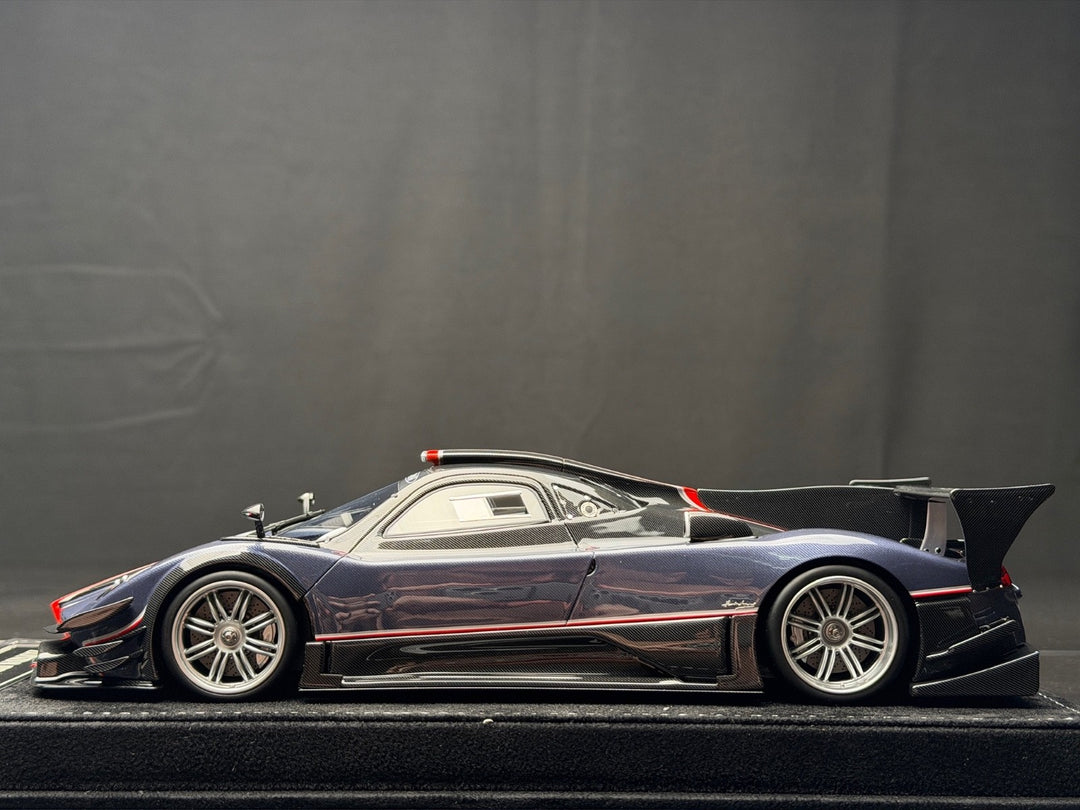 Pagani Zonda Revolution (Blue/ Carbon/ Red Stripe) [Henson&Heaven] 1/18 scale