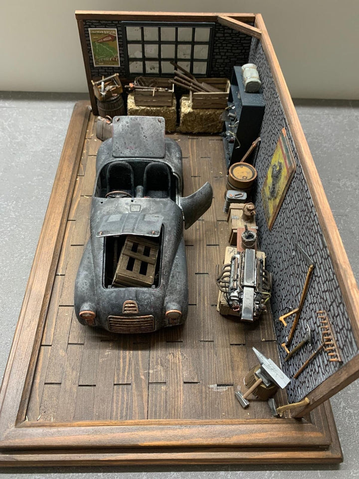 Classic Ferrari Barn Find/ Garage Diorama [1:18 scale]