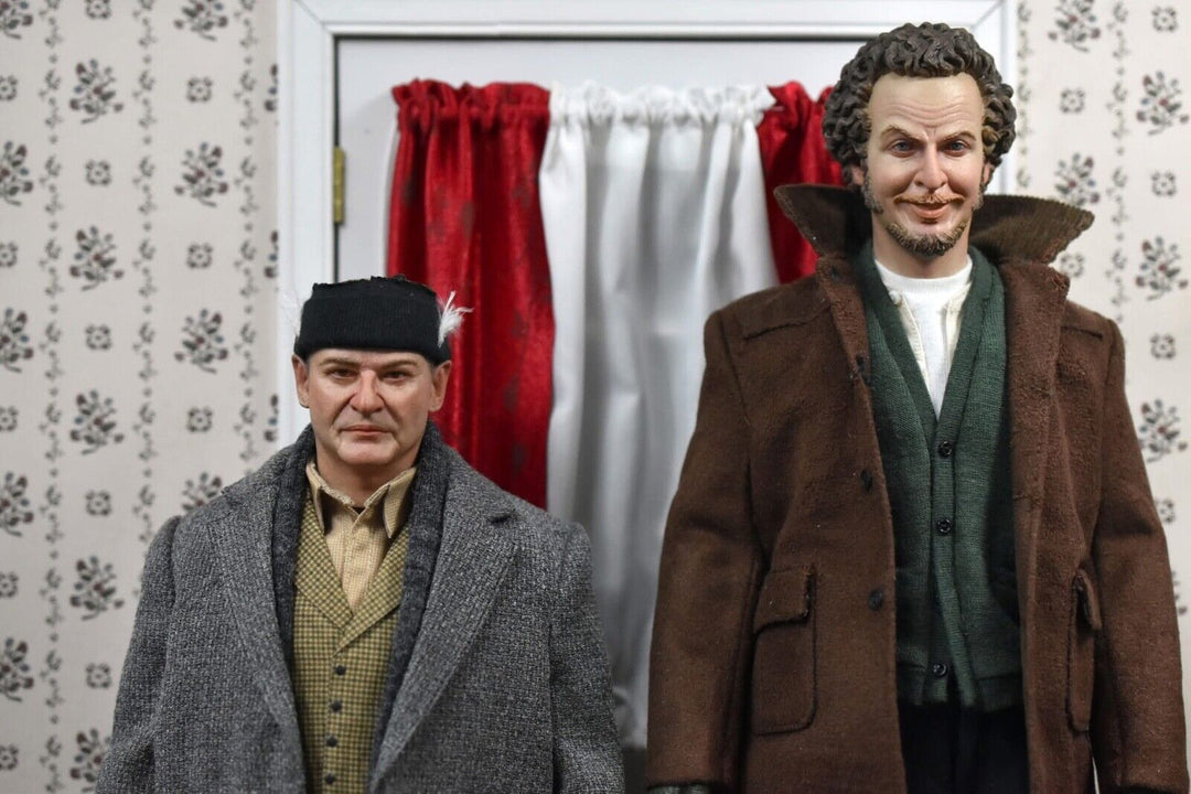Home Alone (Wet Bandits) - By: Cheung Kinmen [ 1:6 Scale Full Set + Diorama]RARE