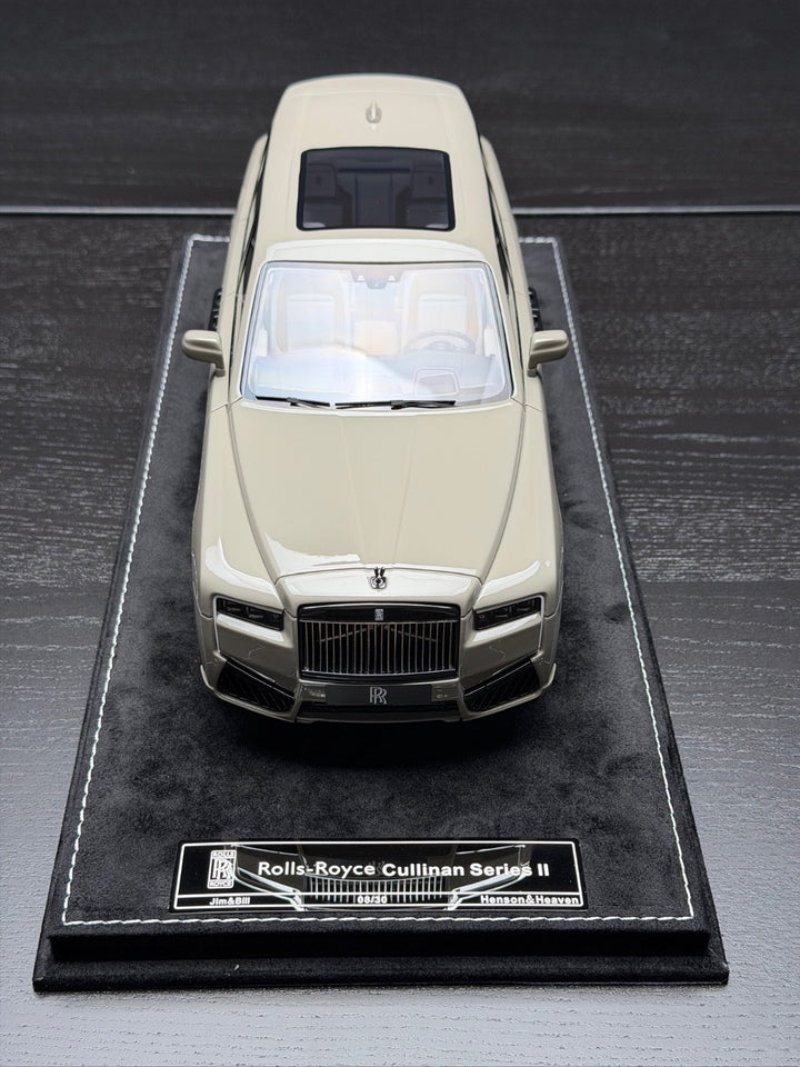 Rolls-Royce Cullinan Series II (Gray) [H&H] 1/18 scale
