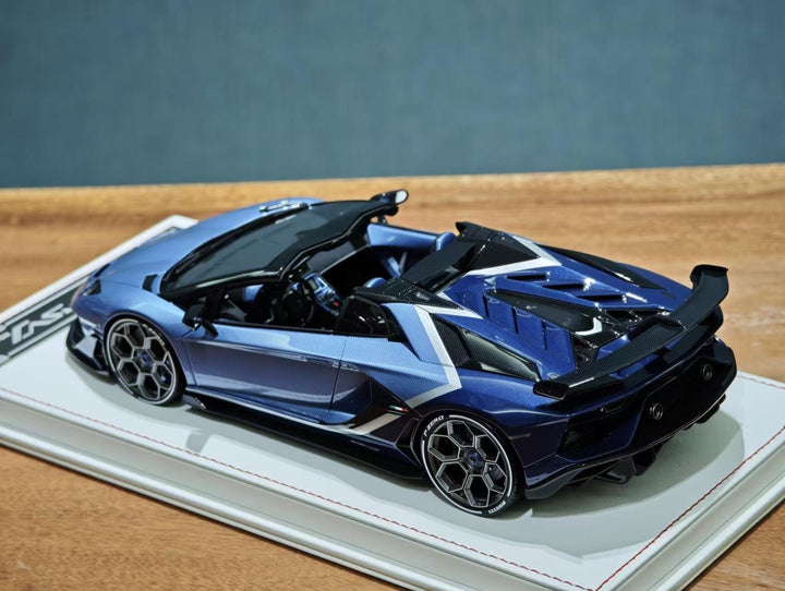 Lamborghini Aventador SVJ Roadster (Blue Carbon) [Davis & Giovanni] 1:18 scale