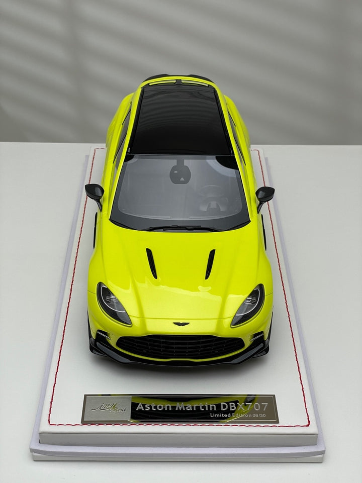 Aston Martin DBX707 (Acid Yellow) [IVY Model Merit] 1/18 scale