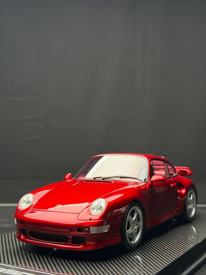 Porsche 911 Turbo S (Red) [Dino Model] 1/18 scale
