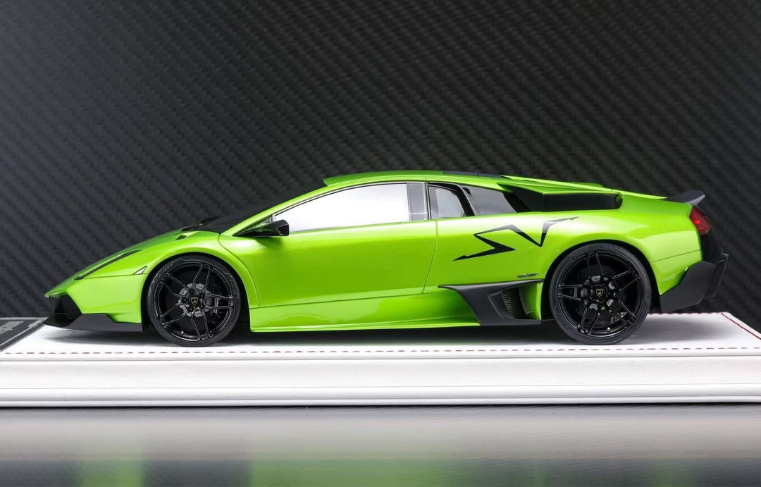 Lamborghini Murcielago LP670-4 SV (Lime Green) [Davis & Giovanni] 1:18 scale
