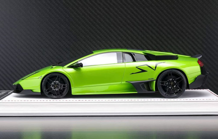 Lamborghini Murcielago LP670-4 SV (Lime Green) [Davis & Giovanni] 1:18 scale