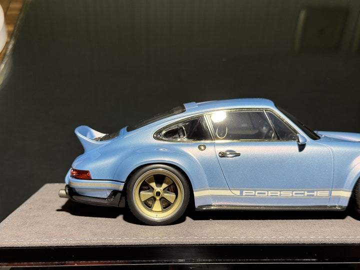 Porsche 911 Singer DLS (Sky Cyan Exclusive Edition) [Make up Eidolon] 1/18 scale