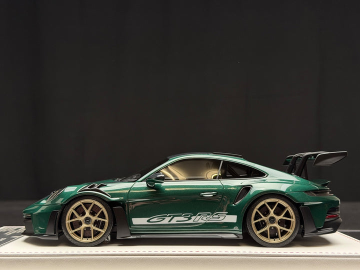 Porsche 911 GT3 RS (Metallic Dark Green) [Davis & Giovanni] 1:18 scale