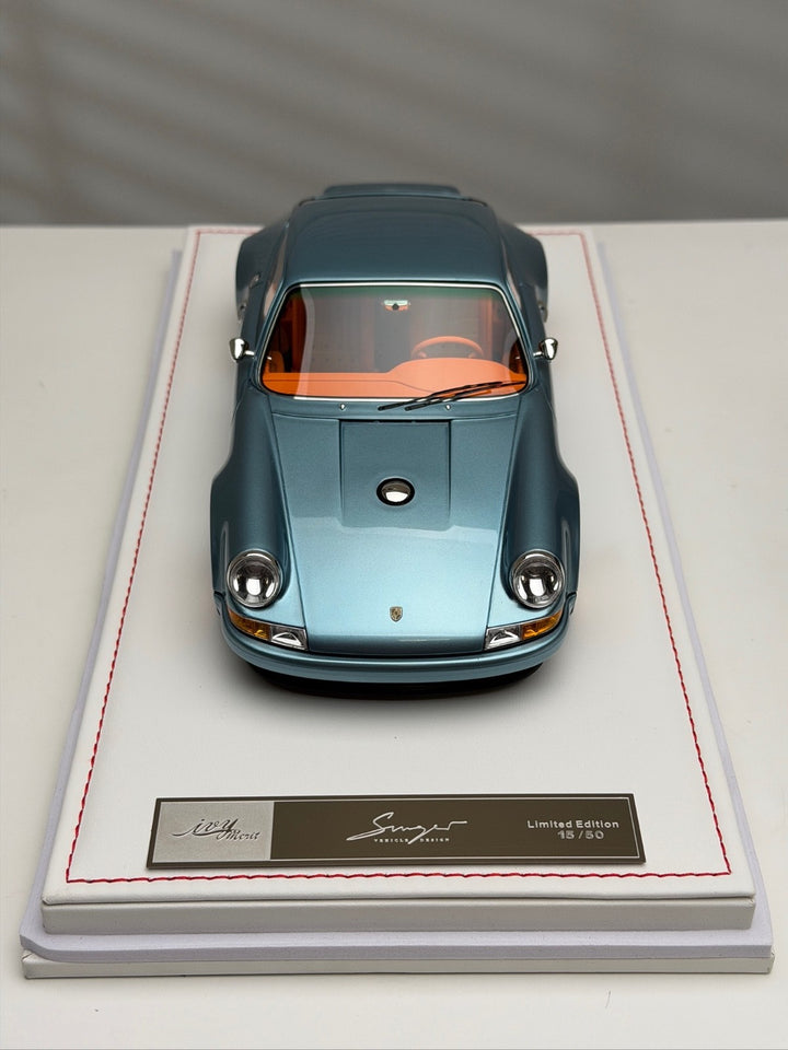 Porsche 911 Singer (Metallic Blue/ Orange) [IVY Merit Model] 1/18 scale