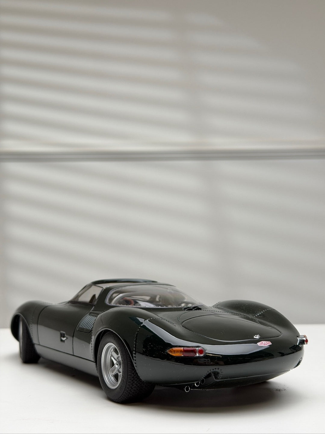 Jaguar XJ 13 (Dark Green) [AUTOart] 1:18 scale