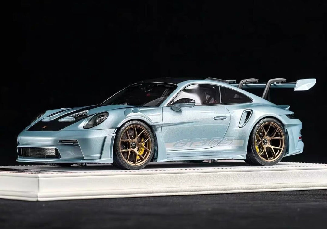Porsche 911 GT3RS (Metallic Light Blue) [Davis & Giovanni] 1:18 scale