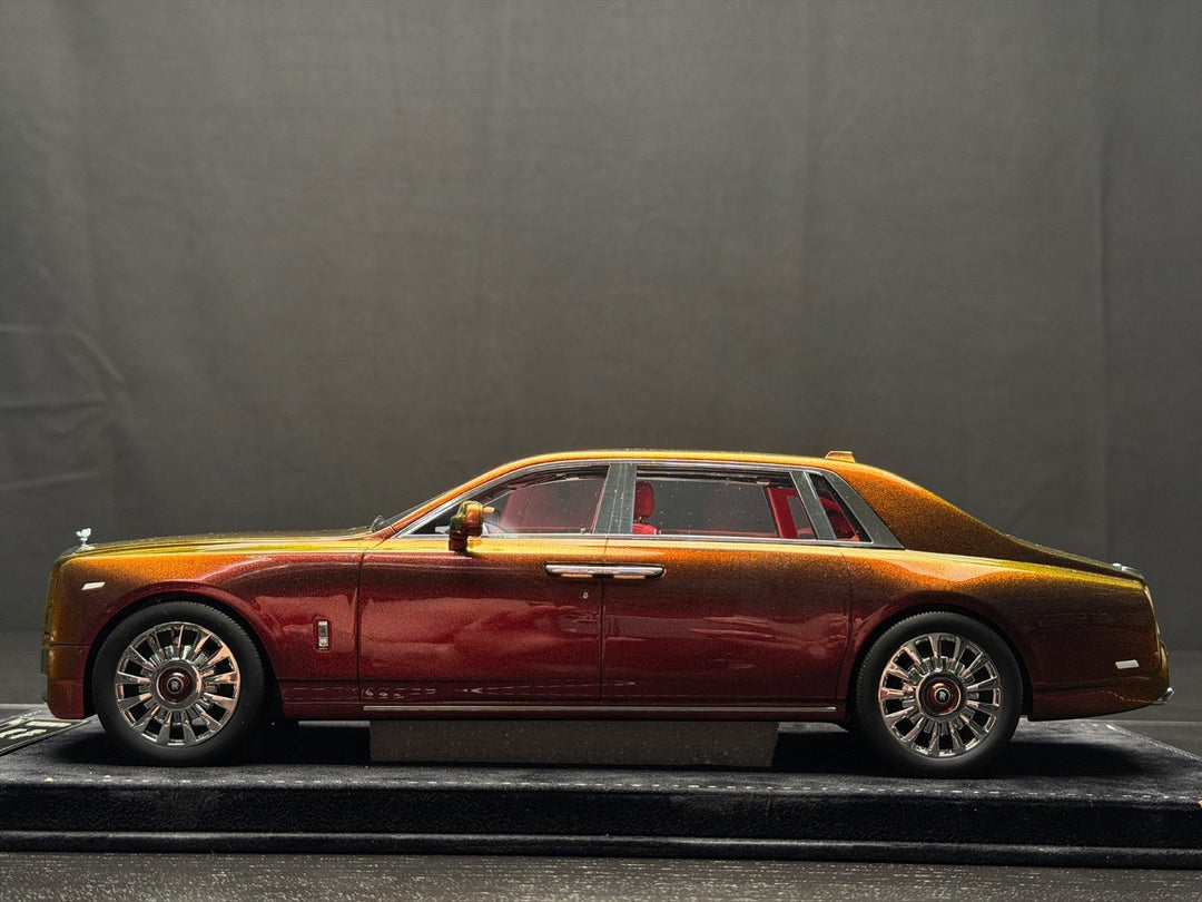 Rolls-Royce Phantom Long Wheelbase (Chameleon Pink) [H&H] 1/18 scale