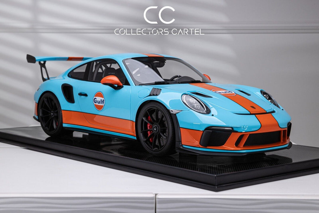 Porsche 911 GT3 RS (Gulf Livery) [Dino/+] 1:8 scale