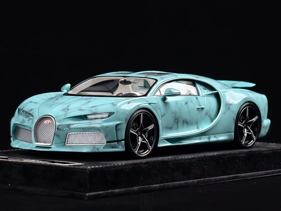 Bugatti Chiron Super Sport (Tiffany Griotte) [Henson&Heaven] 1/18 scale