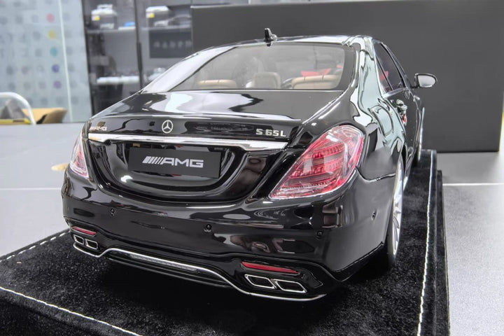 Mercedes-Benz AMG S65 L (Black) [Henson&Heaven] 1/18 scale