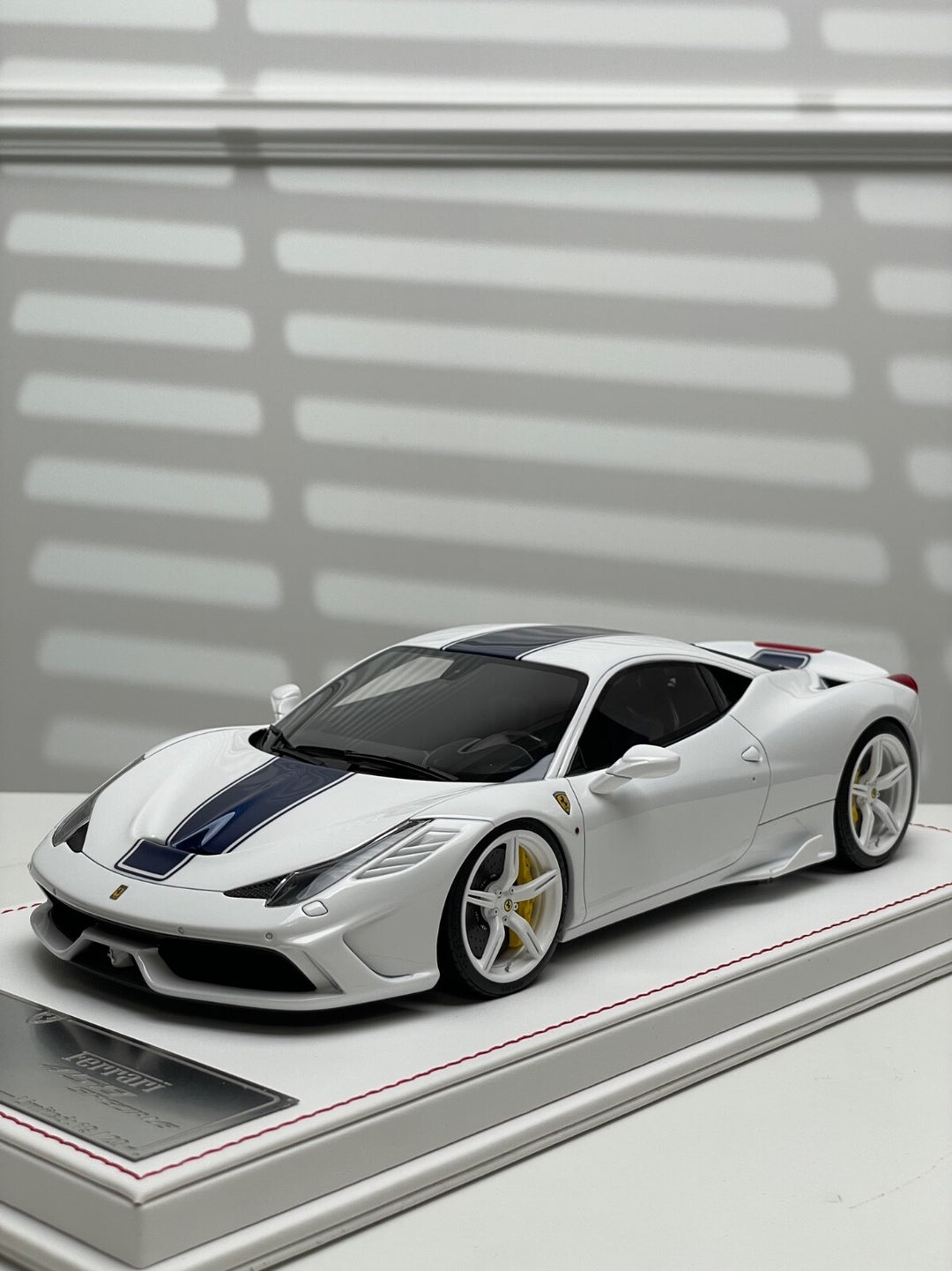 Ferrari 458 Speciale (White w/ Blue Stripe) [Davis & Giovanni] 1/18 scale
