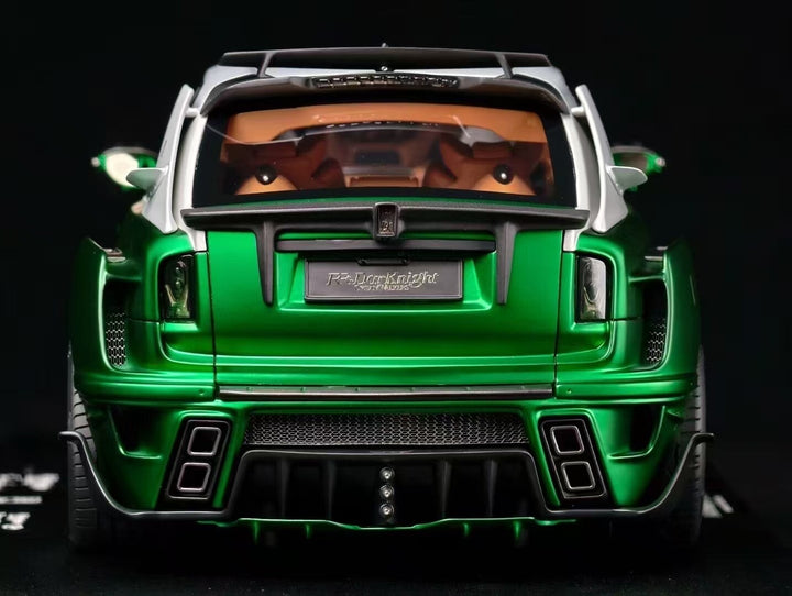 Rolls-Royce Cullinan Darknight D900 (Matt Green/White) [DreamWalkers] 1/18 scale