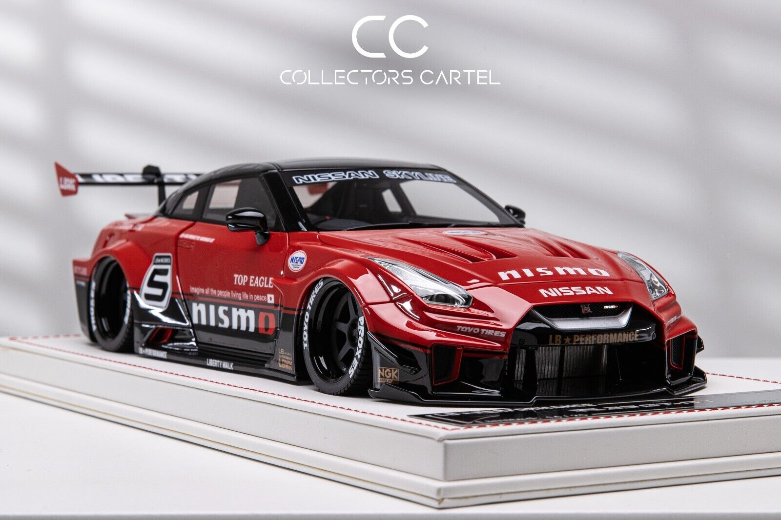 Nissan R35 GT-RR LBWK (Red NISMO Livery) [Davis & Giovanni] 1/18 scale ...