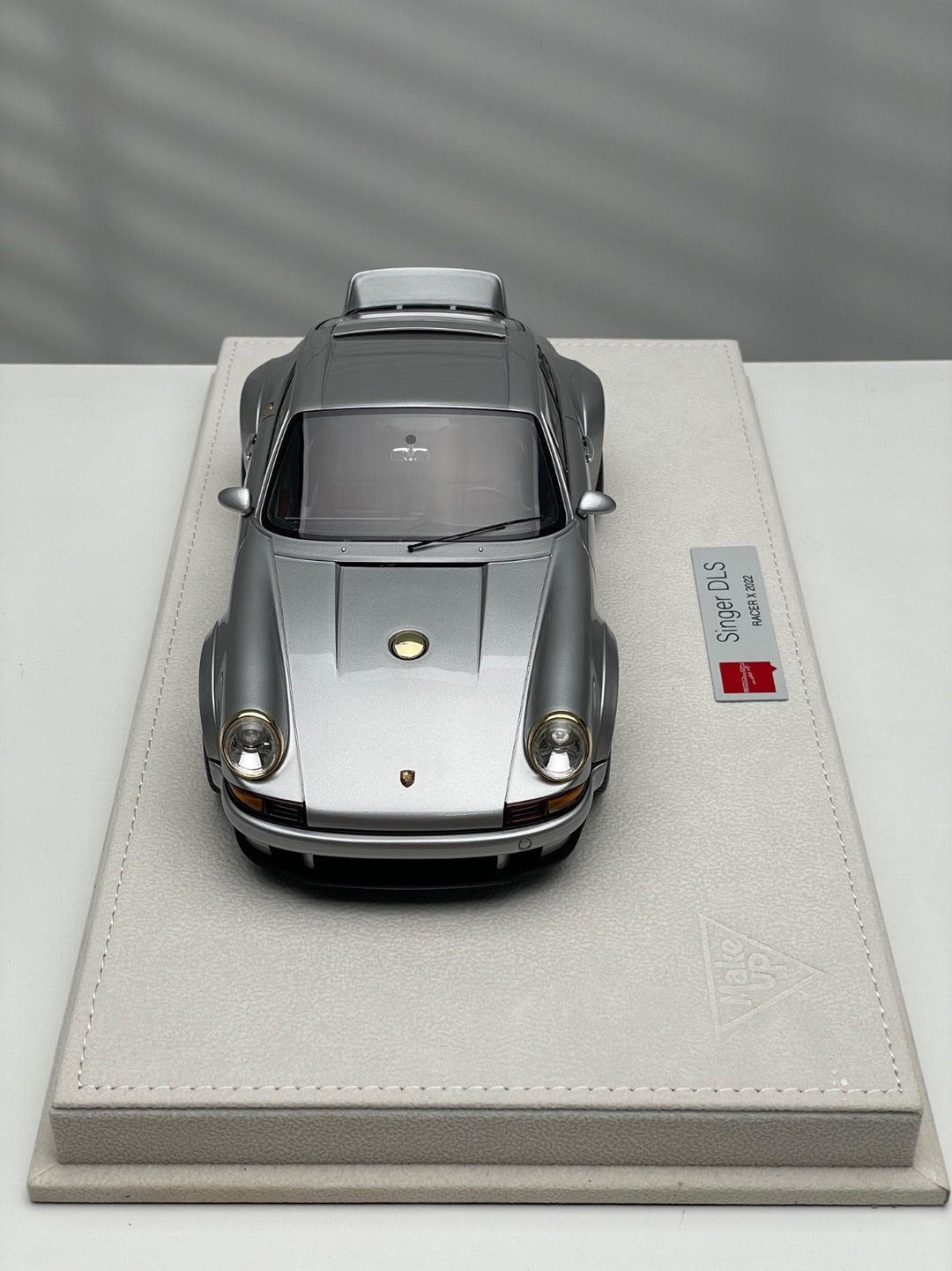 Porsche 911 Singer DLS ("Racer X" Silver) [Make up Eidolon] 1/18 scale