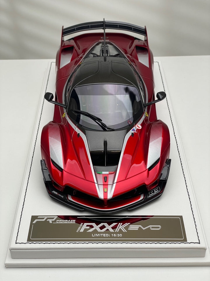 Ferrari FXXK EVO (Metallic Candy Red) [PRORAZE] 1/18 scale