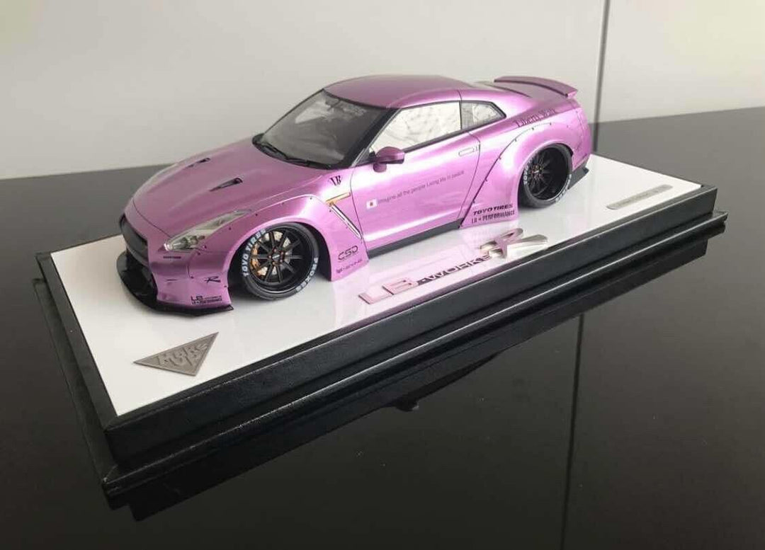 Nissan GTR LBWK (Pink) [Make up] 1/18 scale