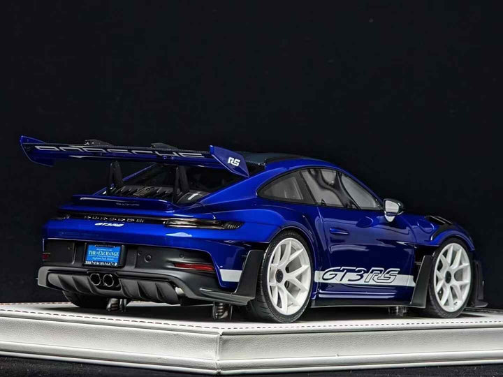 Porsche 911 GT3 RS (Blue /Carbon/ White) [Davis & Giovanni] 1/18 scale