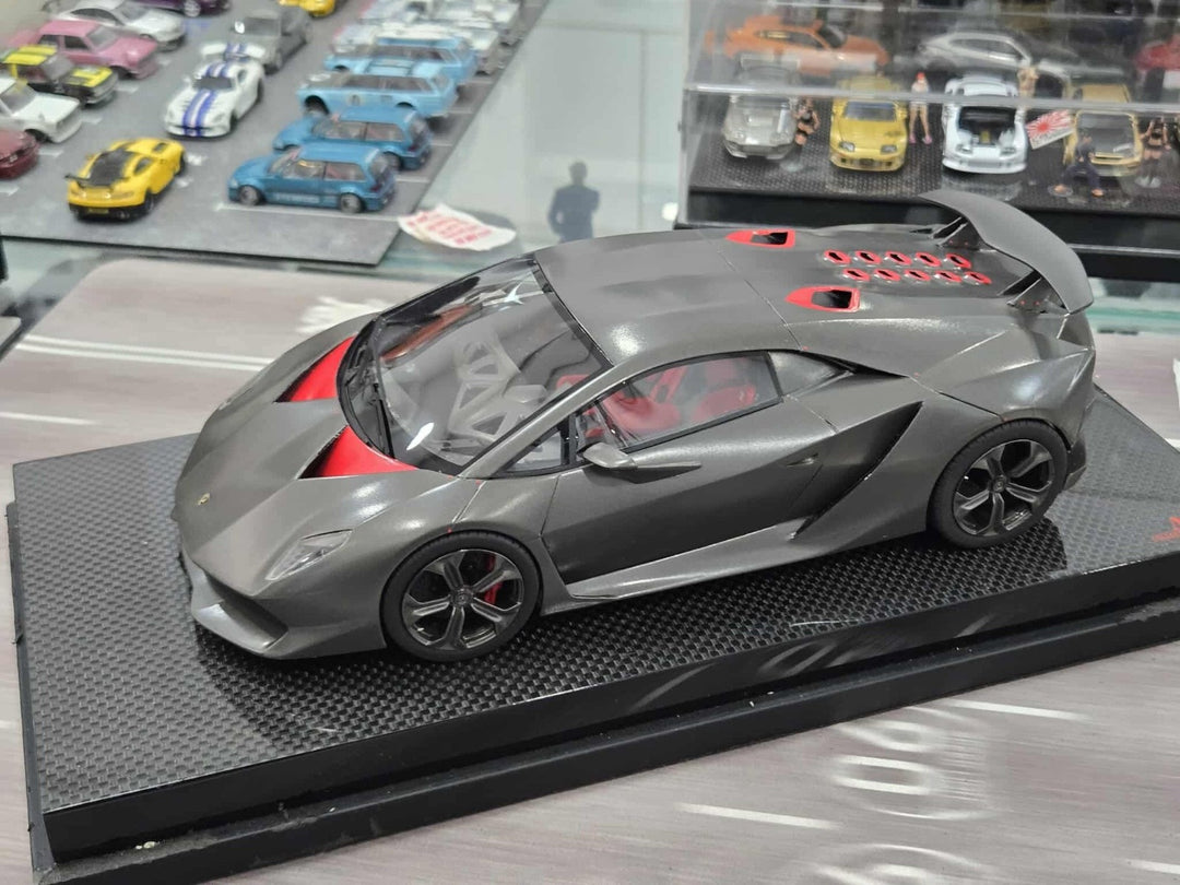 Lamborghini Sesto Elemento (Dark Gray) [MR Collection] 1/18 scale