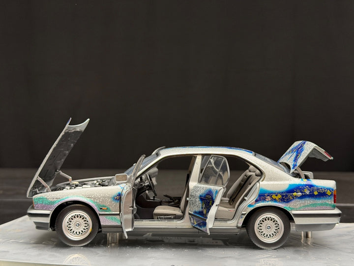 BMW 535i 1990 (Matazo Kayama - Art Car) [MINICHAMPS] 1/18 scale