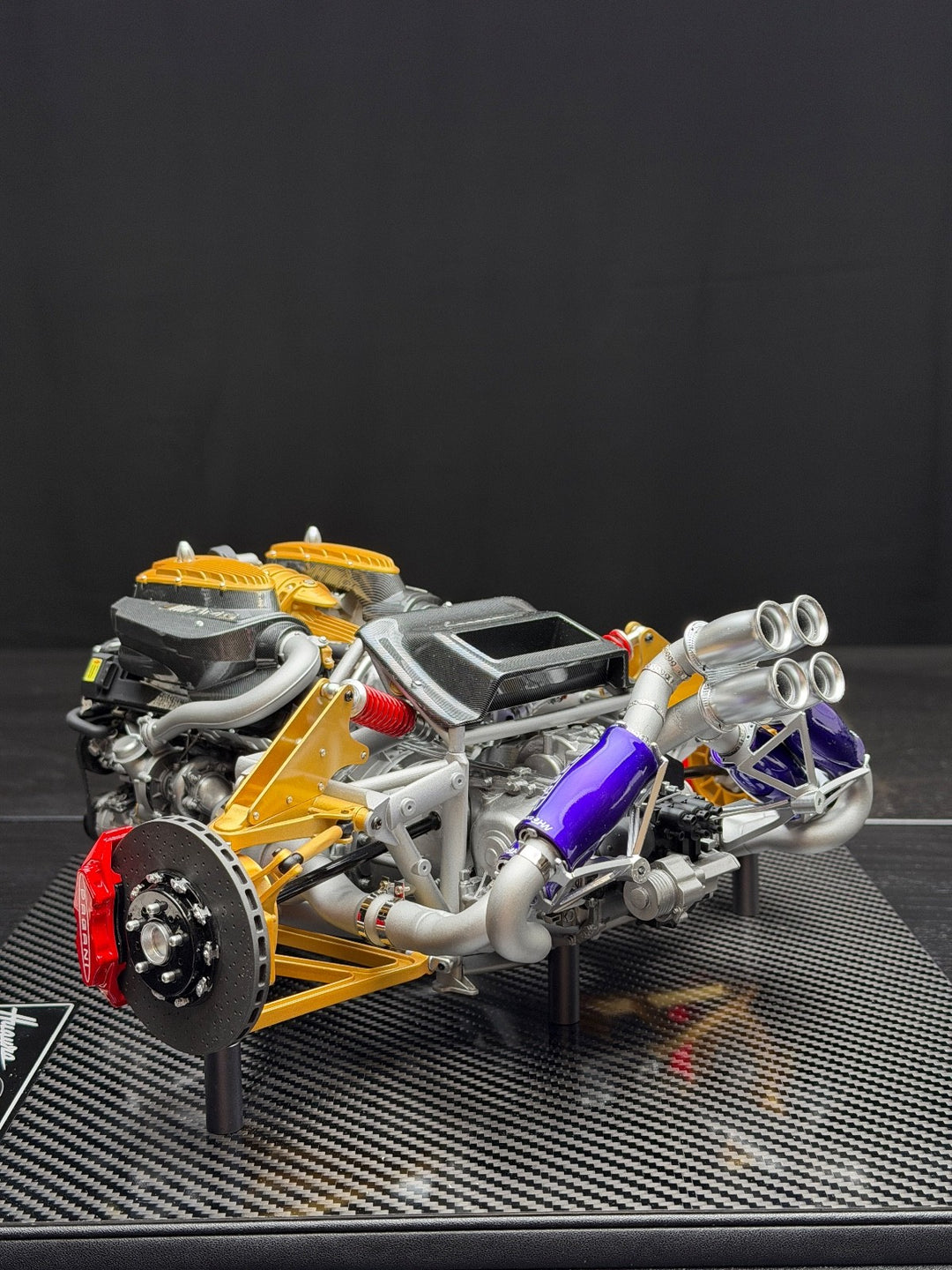 Pagani Huayra Engine [FrontiArt] 1/6 scale
