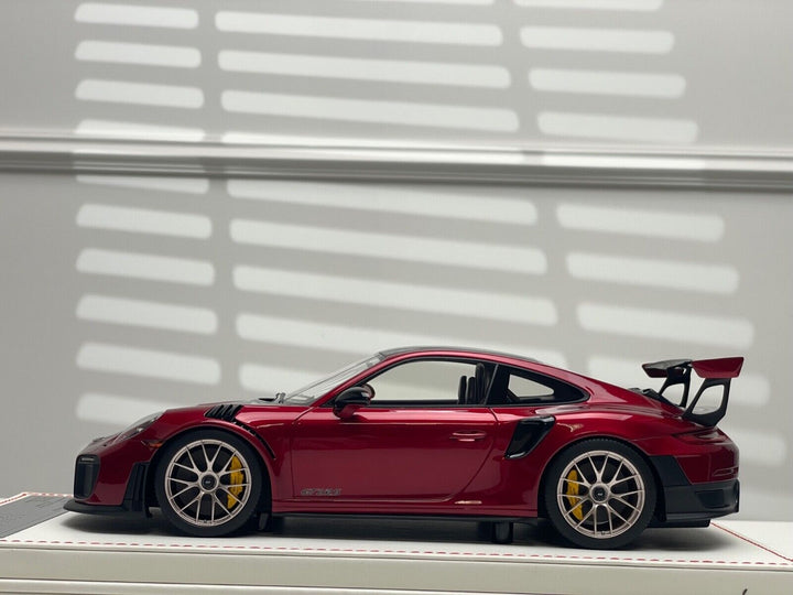 Porsche 911 GT2RS (Metallic Red) [Dino Model] 1/18 scale