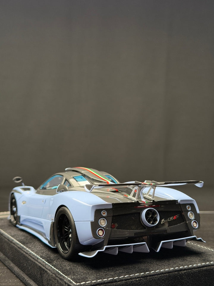 Pagani Zonda 760 RS (Baby Blue/ Carbon) [Henson&Heaven] 1/18 scale