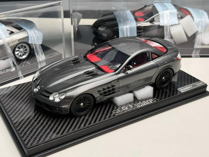 Mercedes-Benz SLR Mclaren (Full Exposed Carbon Fiber) [FrontiArt] 1/18 scale