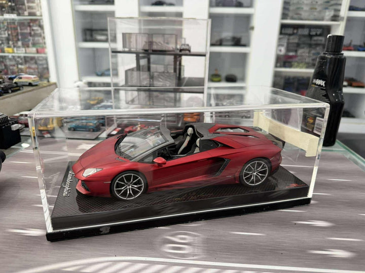 Lamborghini Aventador Roadster LP700-4 (Metallic Red) [MR Collection] 1/18 scale