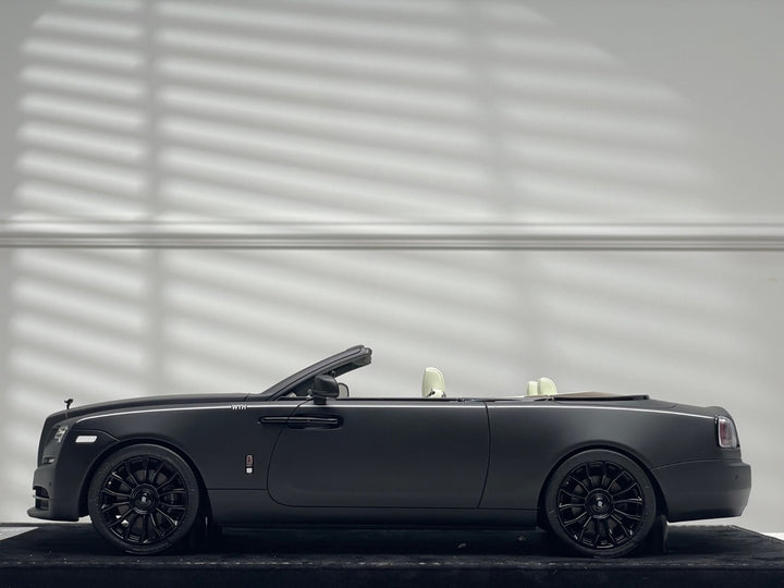 Rolls-Royce Dawn (Matte Black) [Henson&Heaven] 1/18 scale