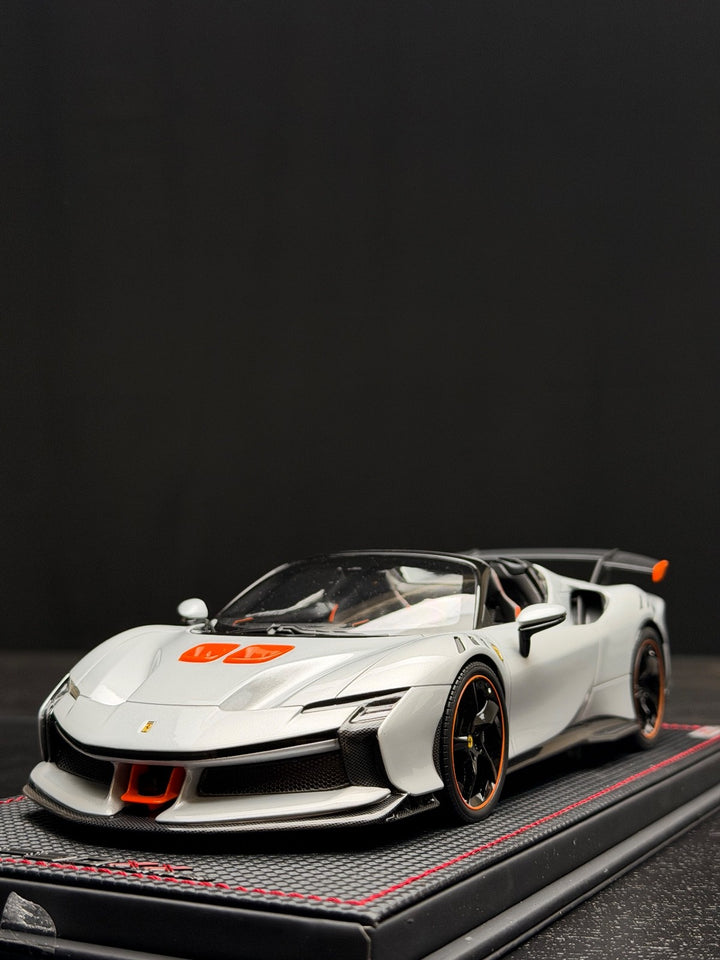 Ferrari SF90XX Spider (Silver) [MR Collection] 1/18 scale