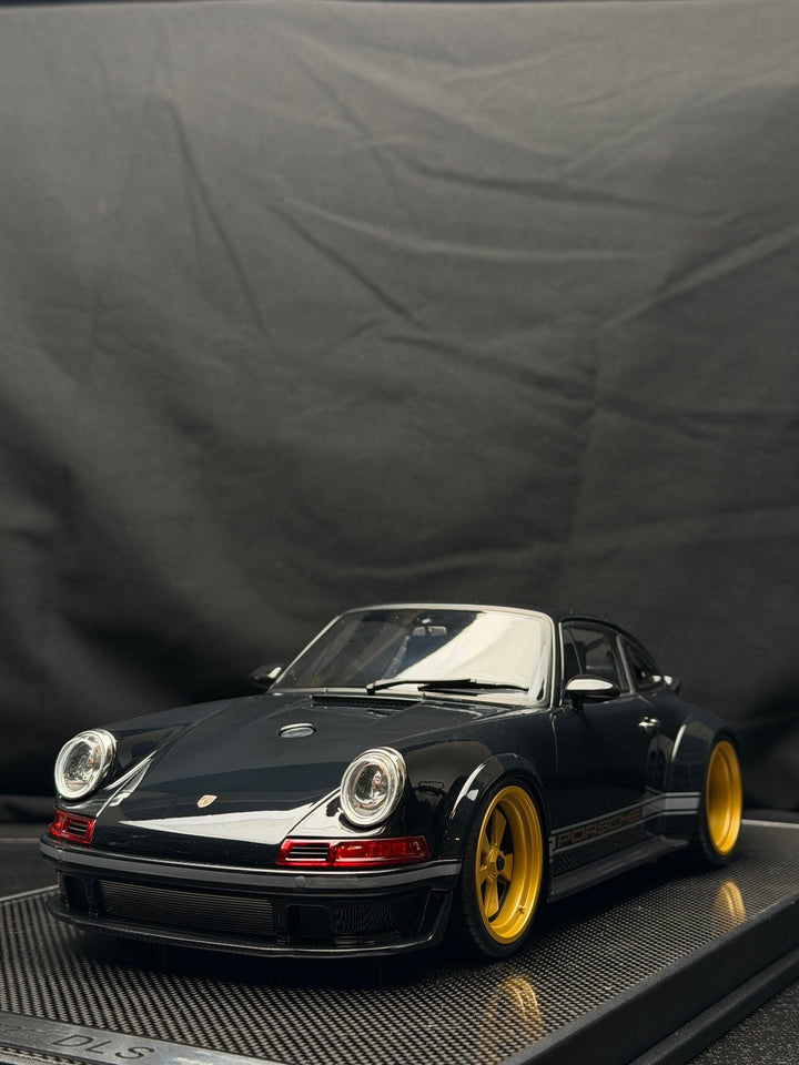 Porsche 911 Singer DLS (Black) [IVY Model] 1:12 scale