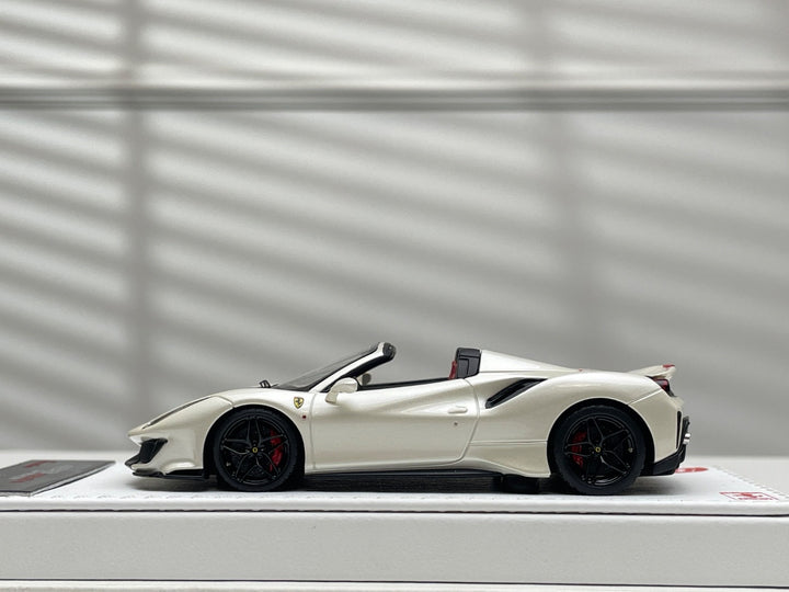 Ferrari 488 Pista Spider (White/ Red Stripe) [BBR] 1:43 scale