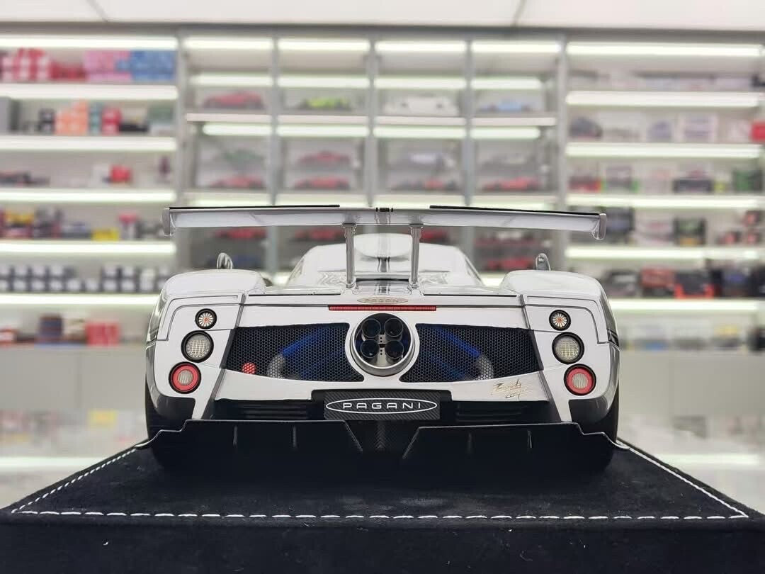 Pagani Zonda Cinque (Chrome Silver) [Henson & Heaven] 1/18 scale