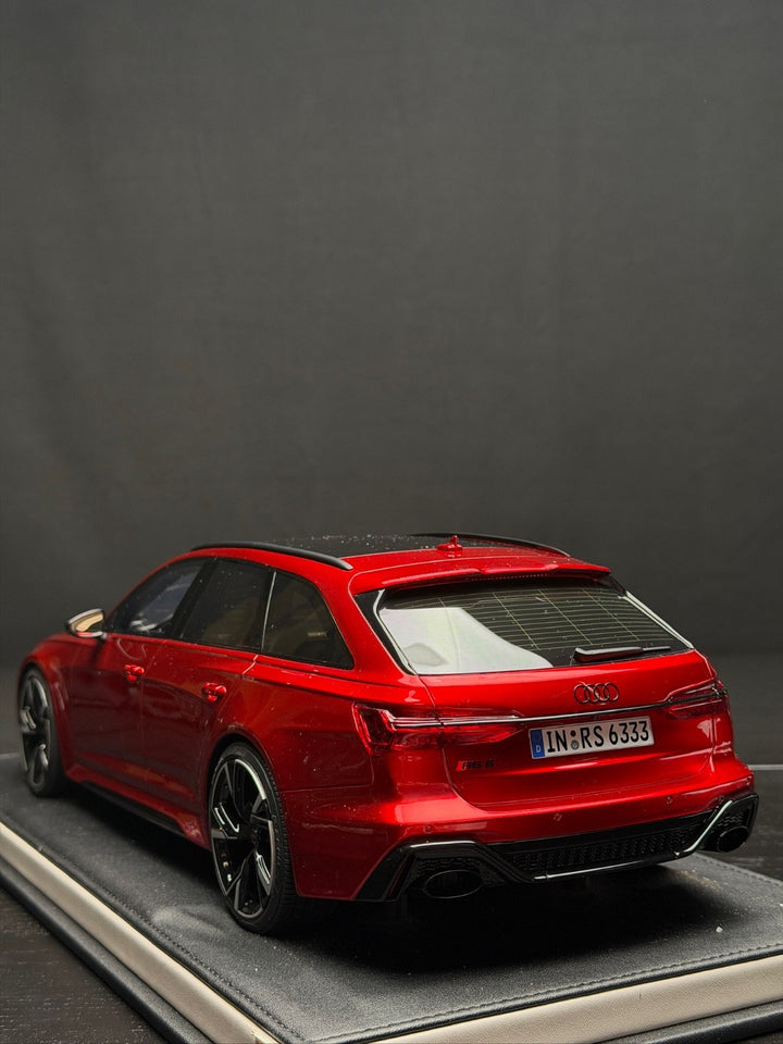 Audi RS6 (Red) [Motorhelix] 1/12 scale