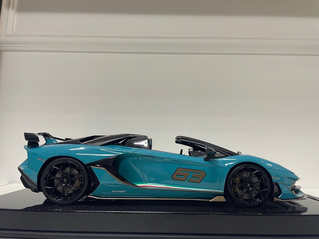 Lamborghini Aventador SVJ Roadster (Blue 63) [MR Collections] 1/18 scale