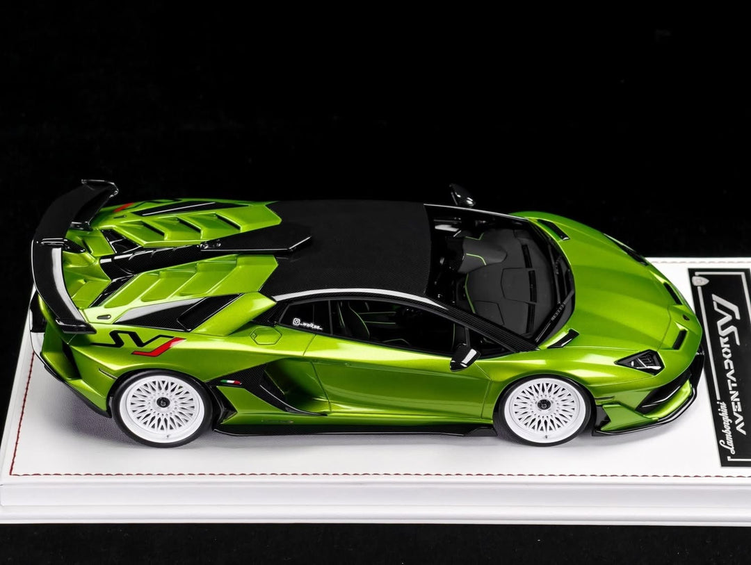 Lamborghini Aventador SVJ (AW Green) [Davis & Giovanni] 1/18 scale