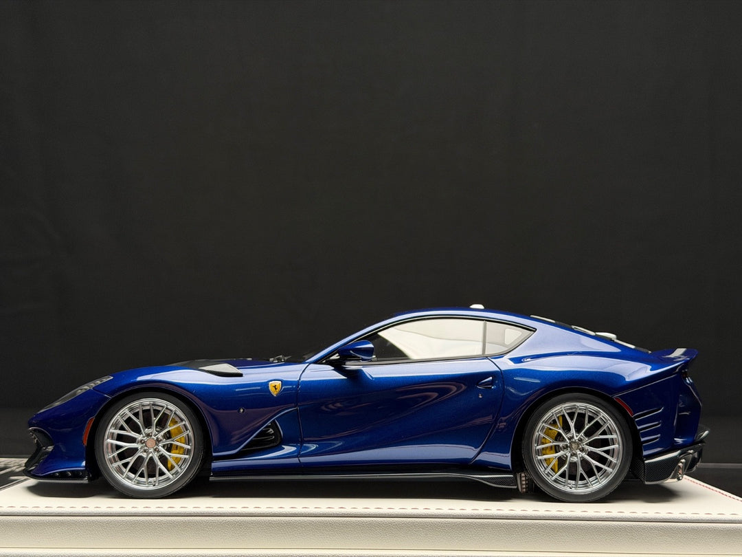 Ferrari 812 Competizione (Dark Blue/Silver Stripe) [Davis & Giovanni] 1:18 scale