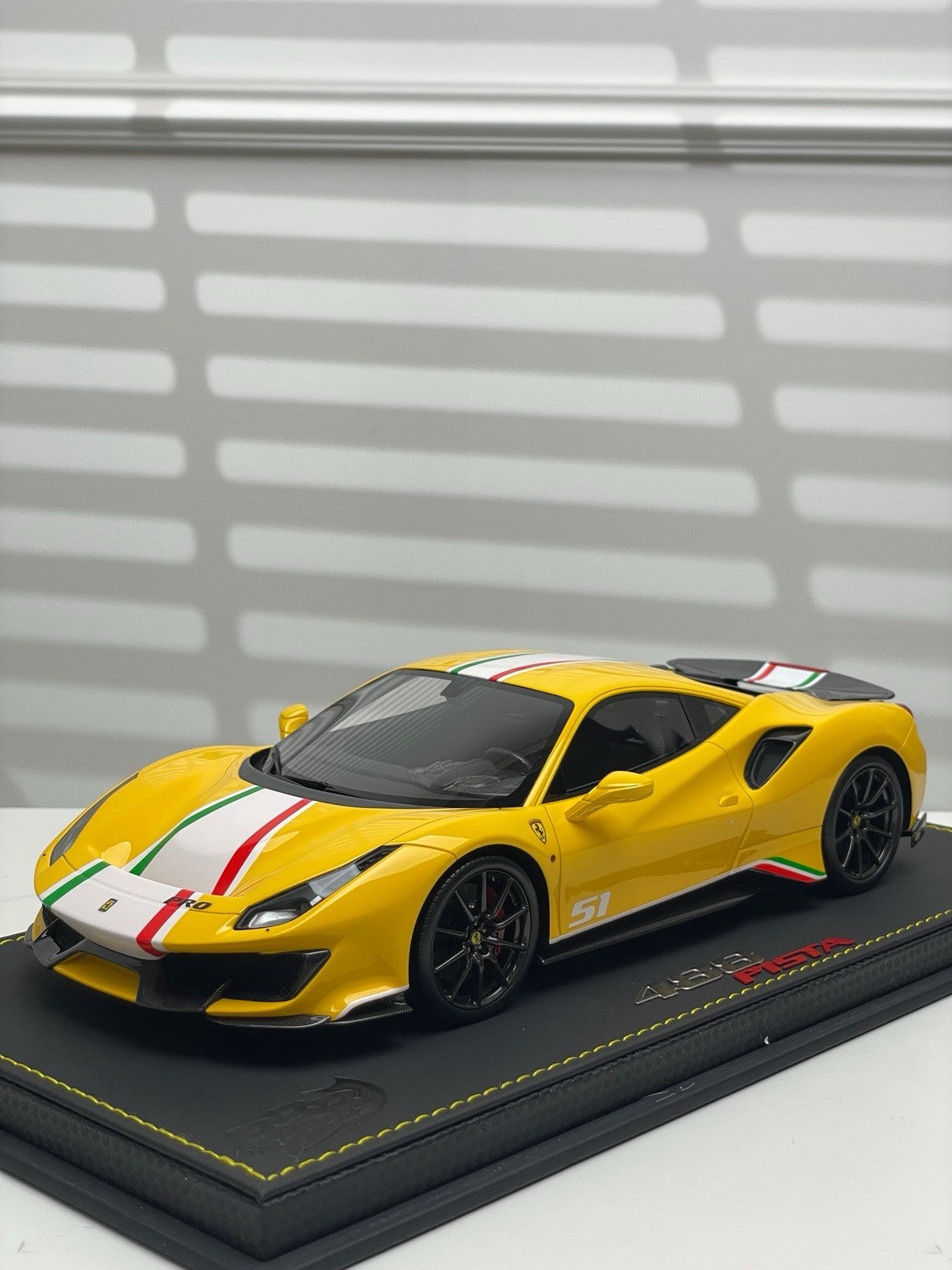 1/18 BBR Ferrari 488 Pista Piloti Giallo Modena Limited edition
