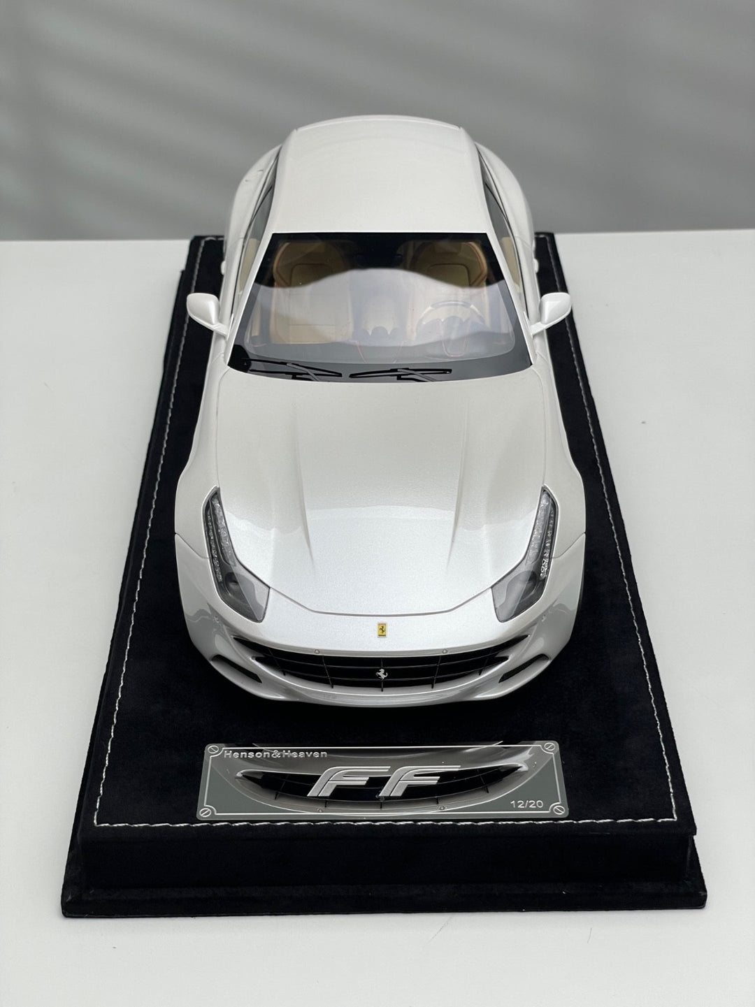 Ferrari FF (Pearl White) [Henson&Heaven] 1/18 scale