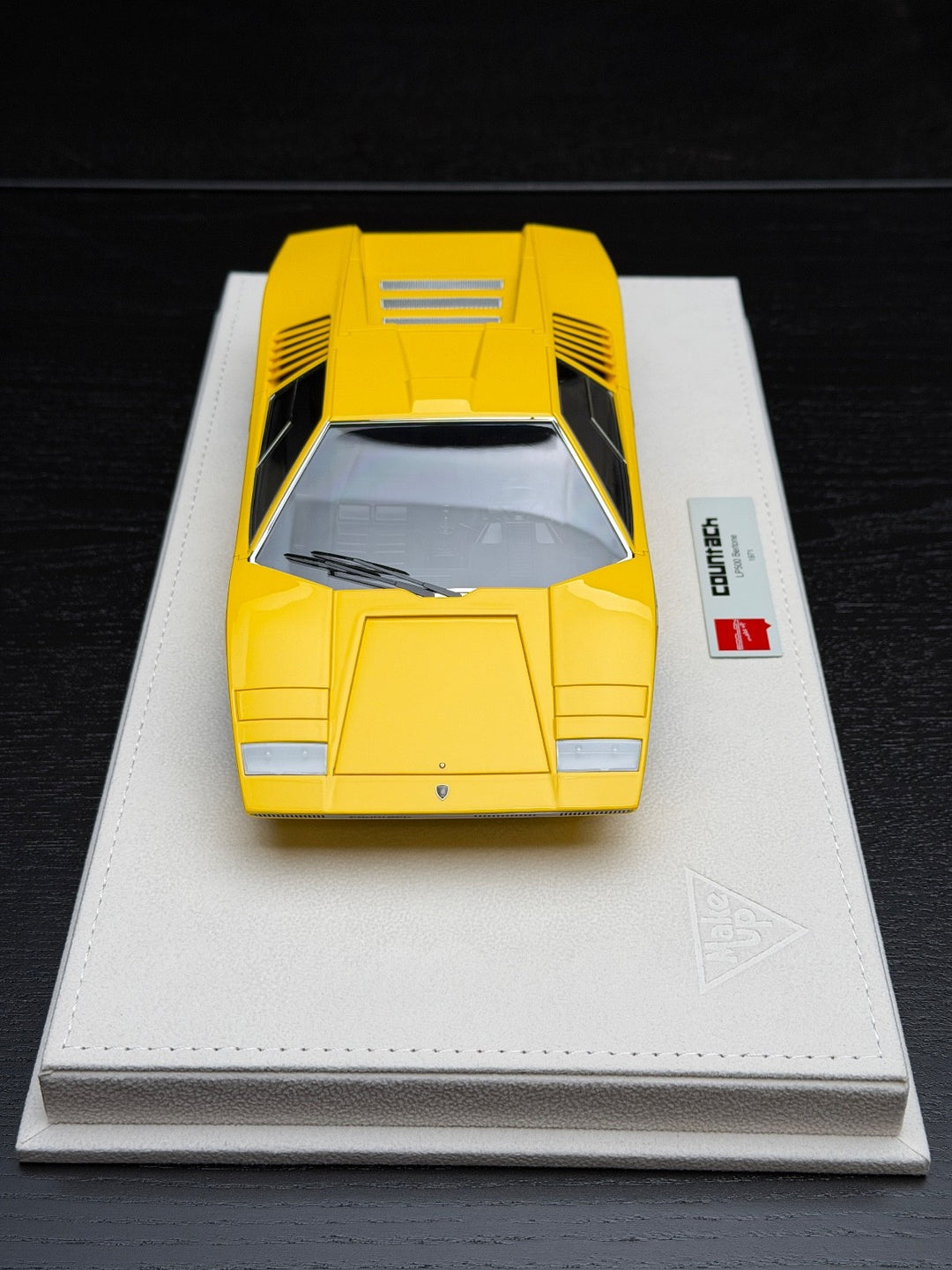 Lamborghini Countach LP500 (Yellow) [MakeUp Eidolon] 1/18 scale