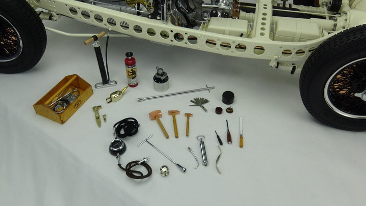 Mercedes-Benz 720 SSKL Rolling Chasis (Museum Quality Masterpiece) 1:5 scale