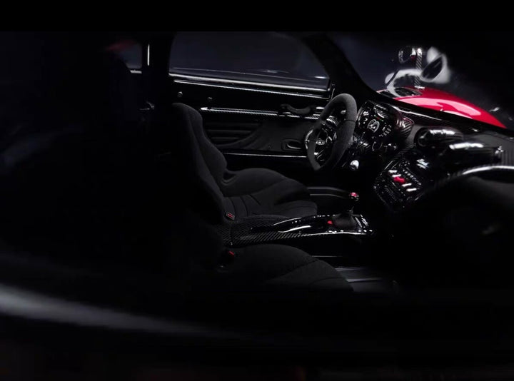 Pagani Zonda Cinque (Metallic Red/ Carbon) [Henson & Heaven] 1/18 scale
