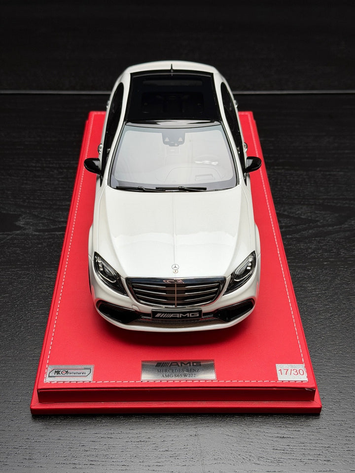Mercedes-Benz AMG S65 (White) [KM] 1/18 scale