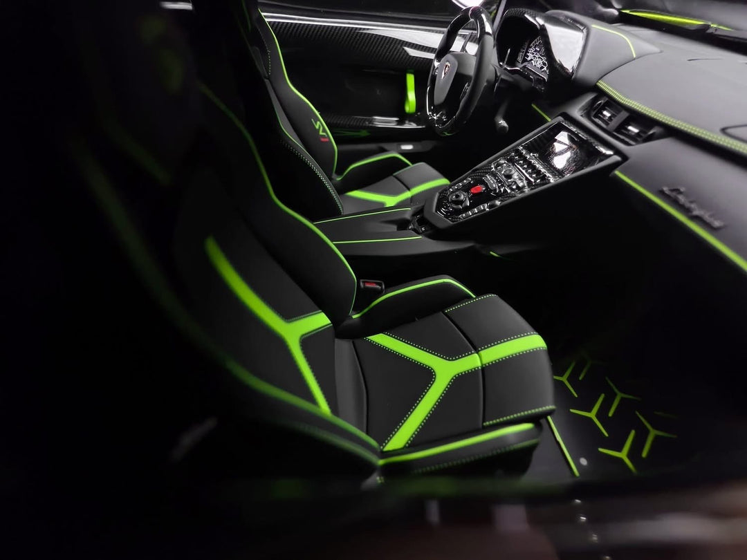 Lamborghini Aventador SVJ (AW Green) [Davis & Giovanni] 1/18 scale